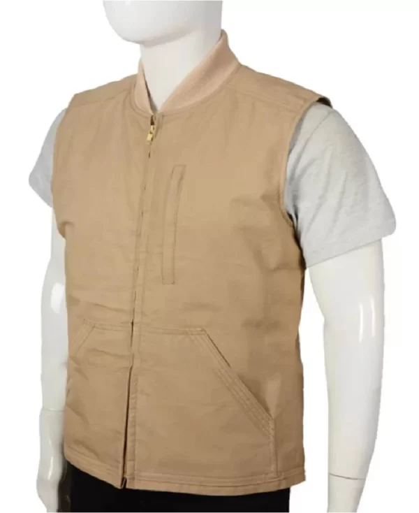 Luke-Grimes-Yellowstone-Kayce-Dutton-Vest-2