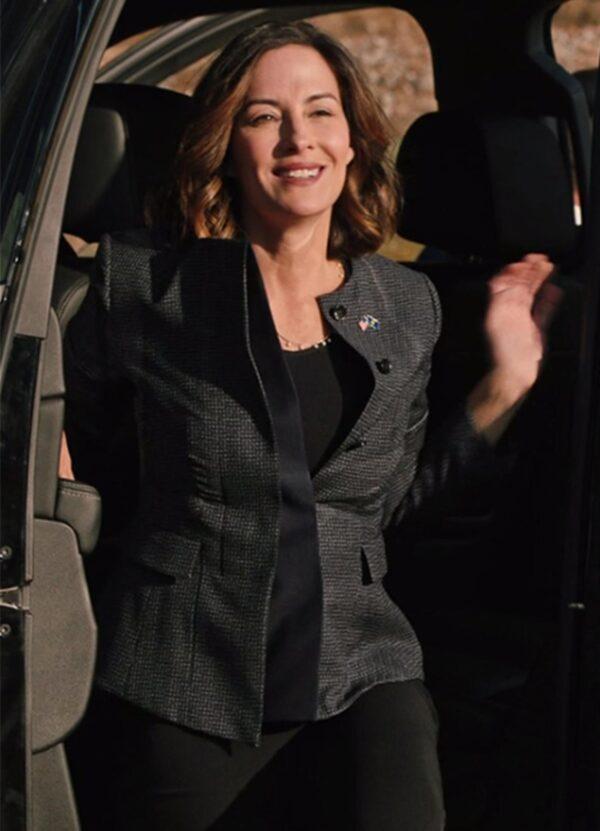 Wendy Moniz Grey Coat
